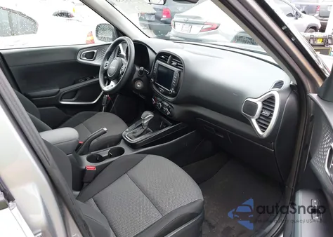 2022 Kia Soul Lx z USA, uszkodzony, nr VIN KNDJ23AU7N7825856